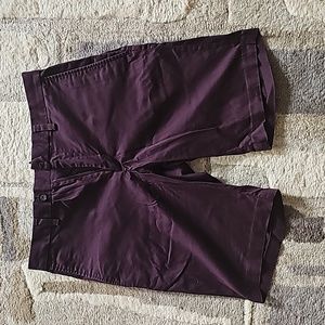 Banana Republic burgundy shorts 30W